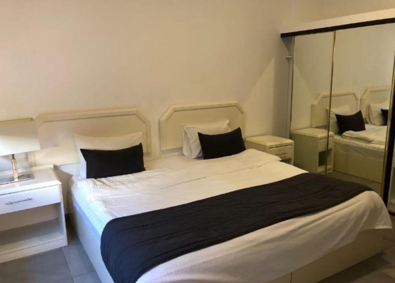 Weibdeh Heights Hotel Suites Аман Екстериор снимка